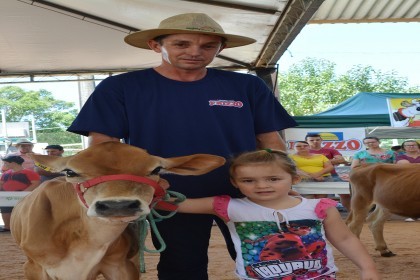 Cotrifred participa de IV Feira da Terneira e V Mostra da Agricultura Familiar em Iraí