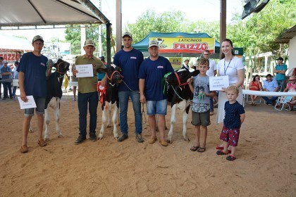 Cotrifred participa de IV Feira da Terneira e V Mostra da Agricultura Familiar em Iraí