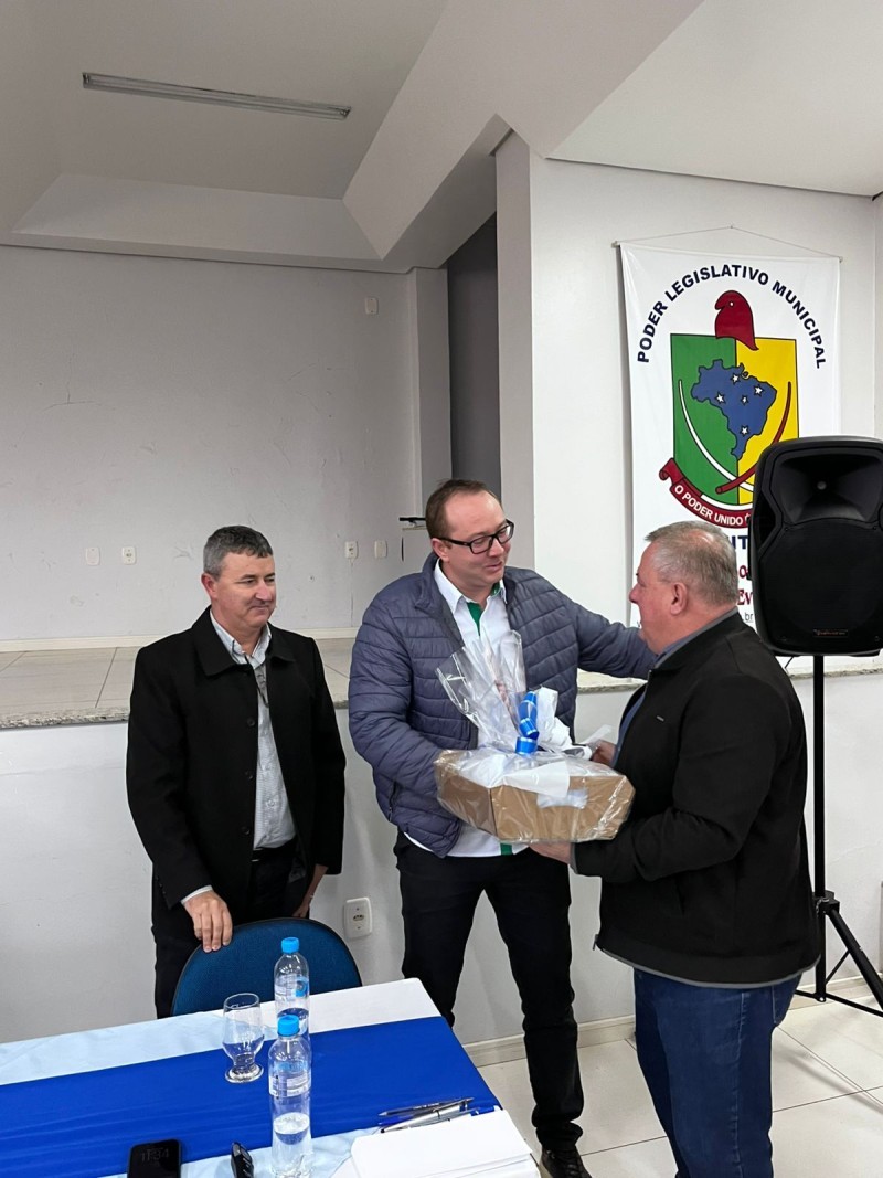 Cotrifred participa de palestra e roda de conversa sobre a pecuária leiteira na FACIPAL 2026
