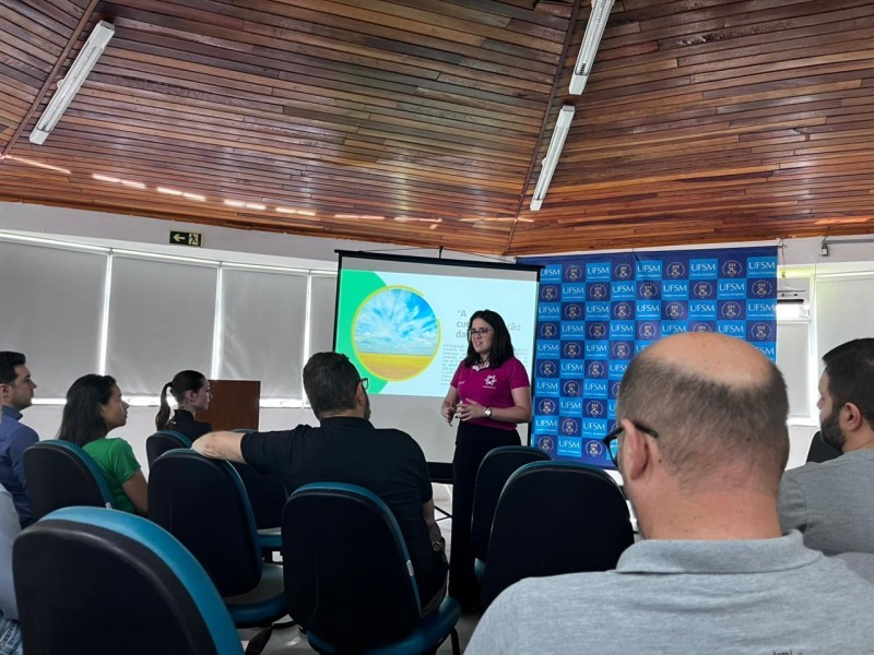 Cotrifred participa do 1º Encontro Café com Extensão em Foco