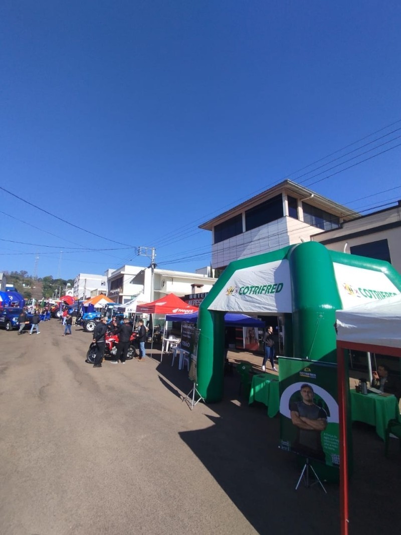 Cotrifred participa do Dia de Negócios da Cresol em Alpestre