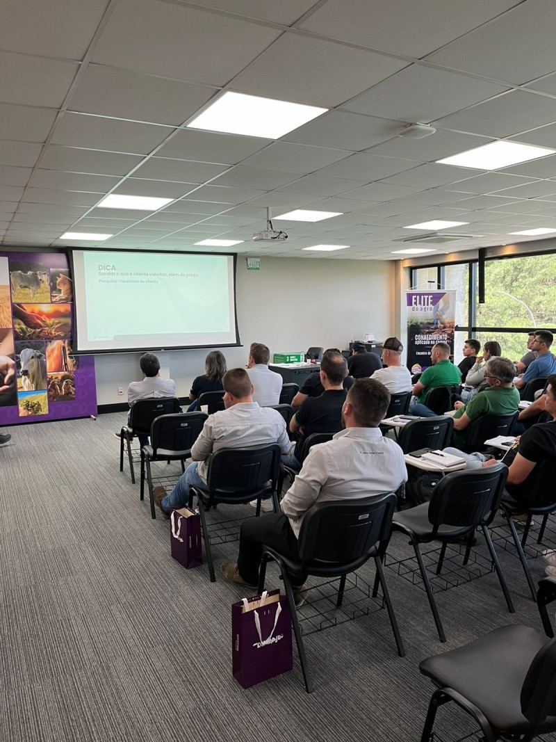 Cotrifred participa do Encontro de Vendedores da parceira comercial Diamaju