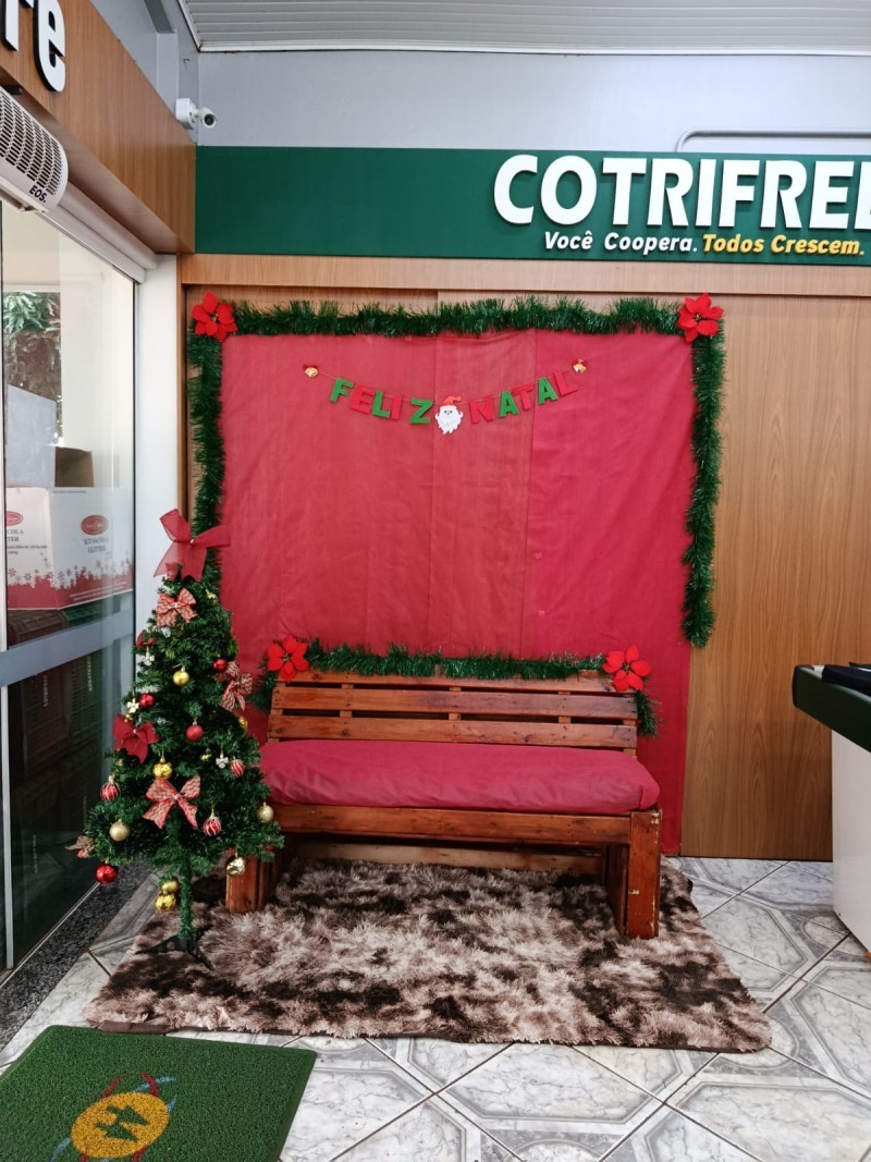 Cotrifred prepara unidades para receber associados e clientes neste natal