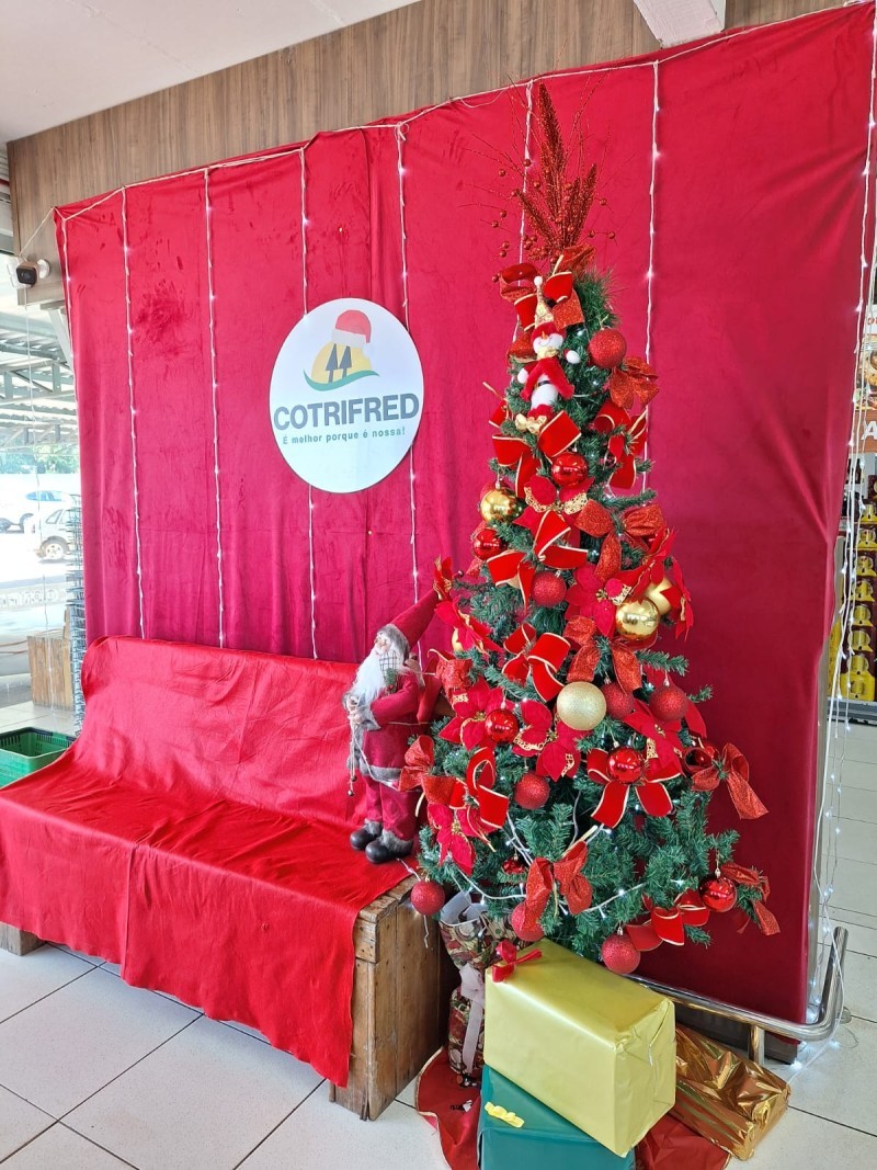 Cotrifred prepara unidades para receber associados e clientes neste natal
