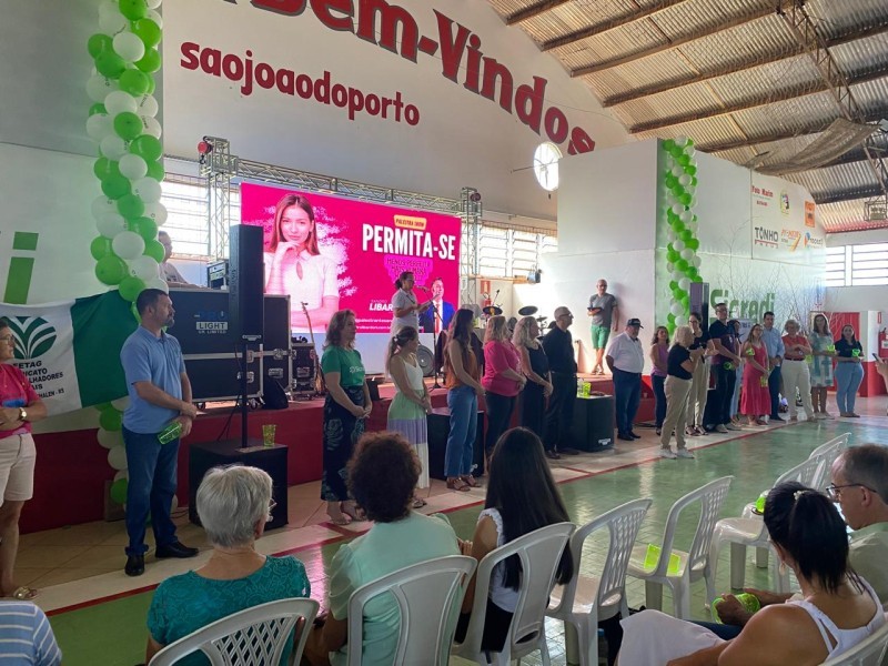 Cotrifred presente em Encontro de Mulheres em Frederico Westphalen