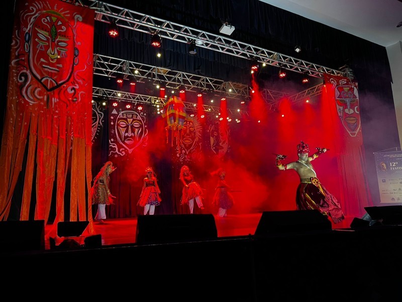 Cotrifred prestigia abertura do 12º Festival Atena e reforça apoio à cultura regional