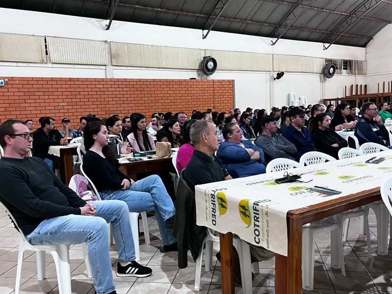 Cotrifred promove Semana Interna de Prevenção de Acidentes de Trabalho