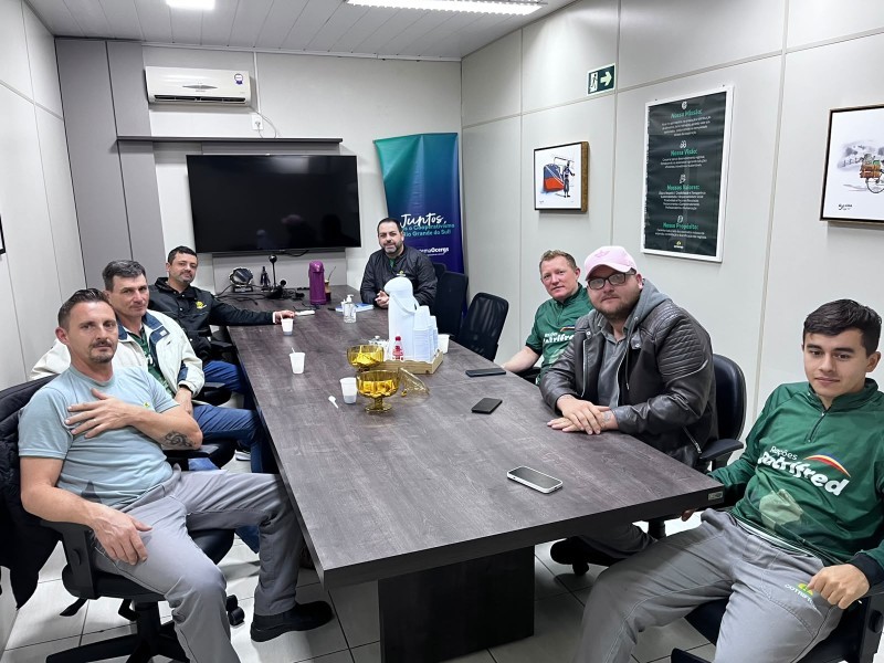 Cotrifred promove treinamento sobre segurança do trabalho