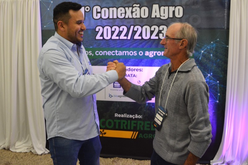 Cotrifred realiza 1ª Conexão Agro 2022/2023
