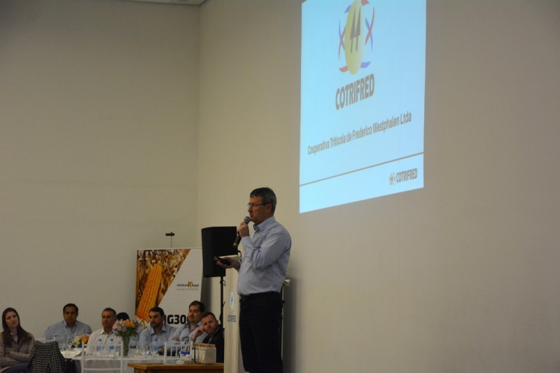 Cotrifred realiza 1ª Conexão Agro 2022/2023