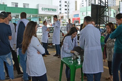 Cotrifred realiza 2º Sábado Pet