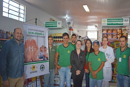 Cotrifred realiza 3ª Sipat voltada à saúde dos colaboradores