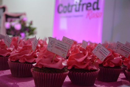 Cotrifred realiza ação de Combate e Prevenção ao Câncer de Mama para Colaboradoras