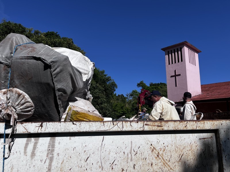 Cotrifred realiza coleta itinerante de embalagens de agrotóxicos em Iraí