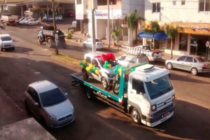 Cotrifred realiza divulgação da Campanha Super Aniversário Premiado