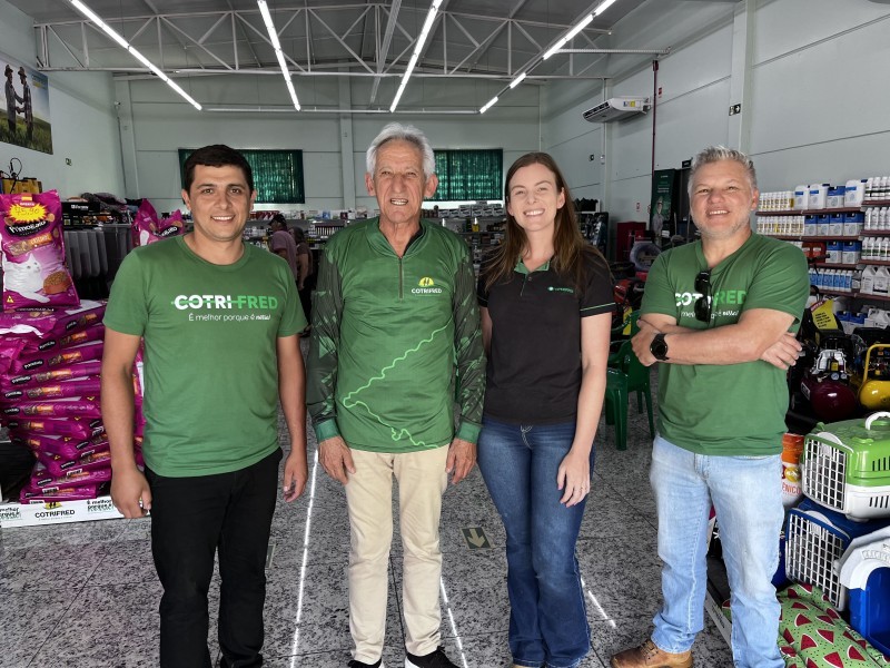 Cotrifred realiza mais uma edição de sucesso da Sexta PET