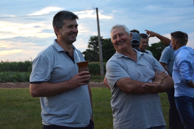 COTRIFRED REALIZA NOITE DE CAMPO COM FOCO EM MILHO