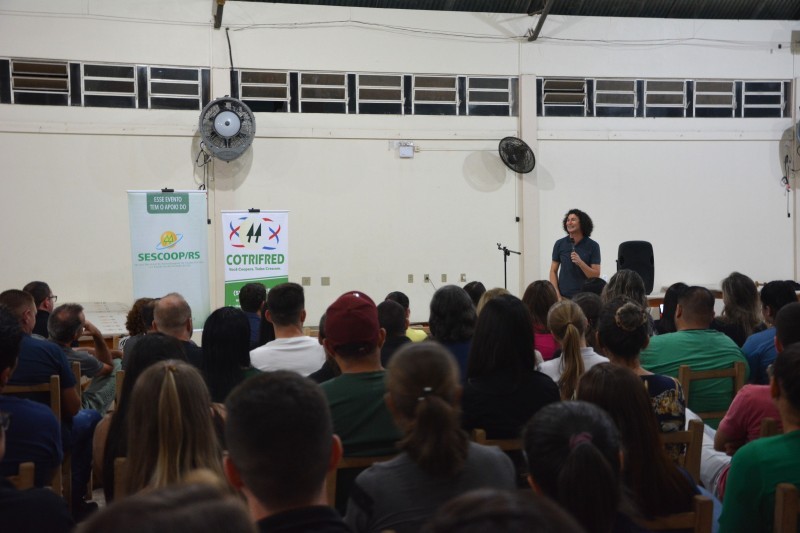 Cotrifred realiza SIPAT 2023