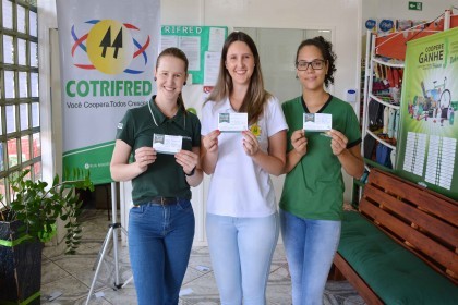 Cotrifred realiza sorteio da campanha Final de Ano Premiado
