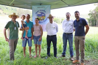 Cotrifred realiza tarde de campo em Frederico Westphalen