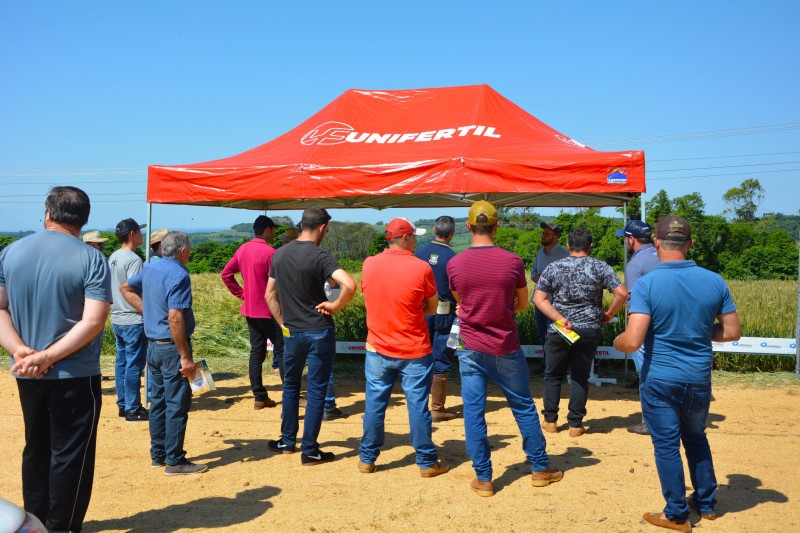 Cotrifred realiza Tarde de Campo