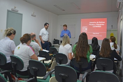 Cotrifred realiza treinamento de rotinas fiscais e tributárias