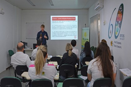 Cotrifred realiza treinamento de rotinas fiscais e tributárias