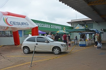 Cotrifred realizou Sábado Pet