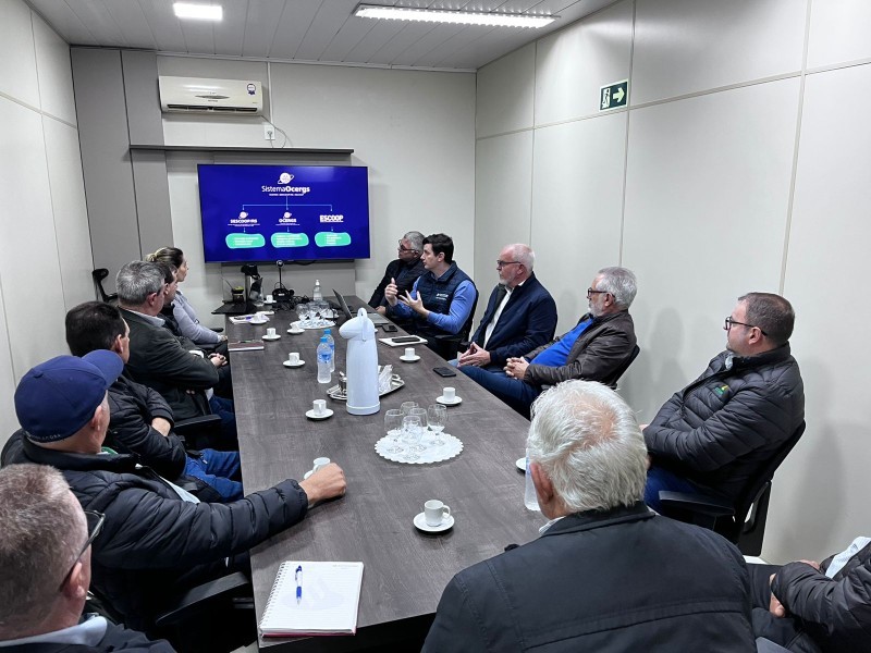 Cotrifred recebe executivos da Organização das Cooperativas do Estado do Rio Grande do Sul (OCERGS) para análise do desempenho anual