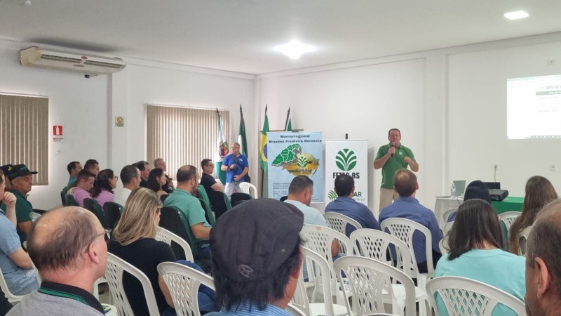 Cotrifred representada na 2ª Conferência de Crédito Rural da Astramau