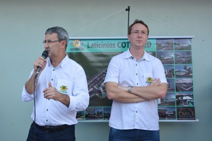 Cotrifred reúne associadas para lançamento de projeto
