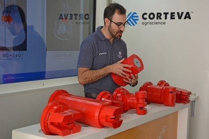 Cotrifred traz a Frederico Westphalen  caminhão de Expedição Agricultura para a Vida