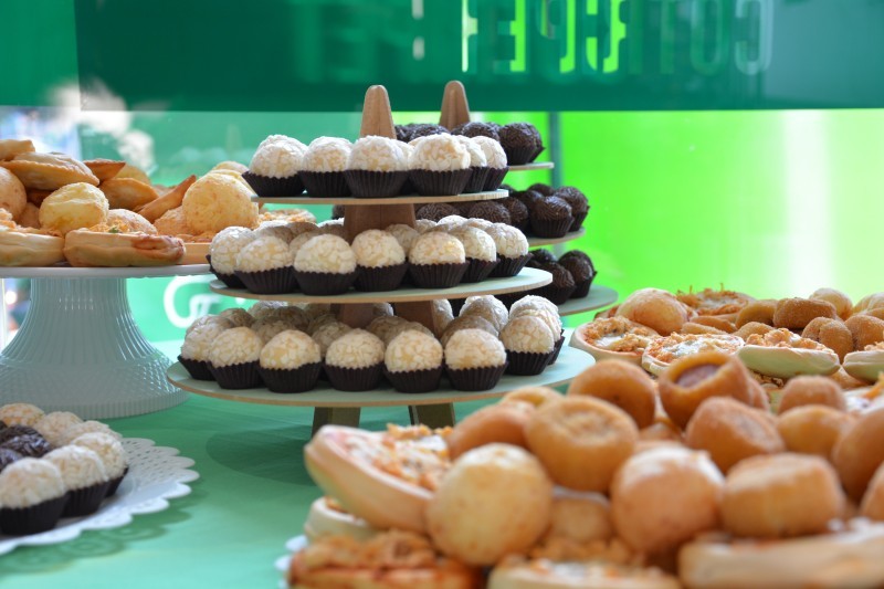 Cotripet realiza mais uma edição de sucesso do Sábado PET