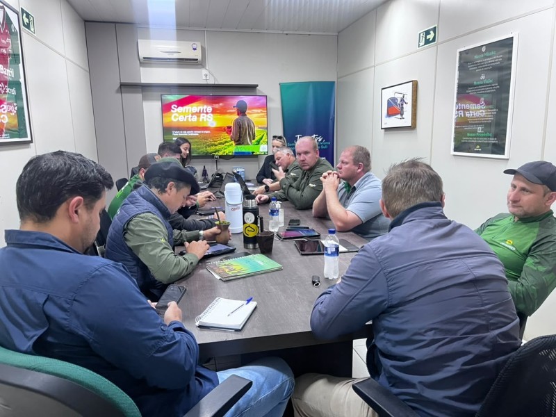 Departamento Técnico da Cotrifred participa de reunião sobre biotecnologia, Monsoy e plataforma Orbia