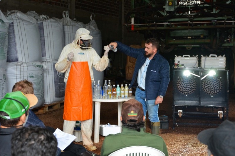 Departamento Técnico da Cotrifred participa de treinamento sobre tecnologia de aplicação