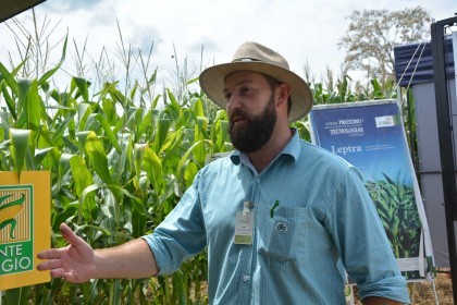 Dia de campo destaca cultivares de soja e milho