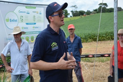 Dia de campo destaca cultivares de soja e milho
