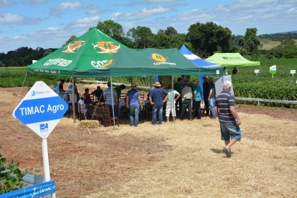 Dia de Campo sobre soja apresenta inovações e tecnologias