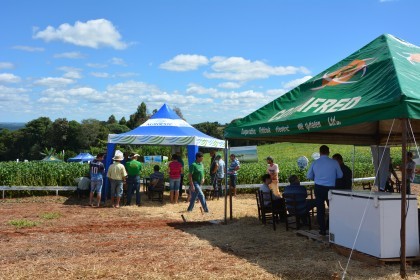 Dia de Campo sobre soja apresenta inovações e tecnologias