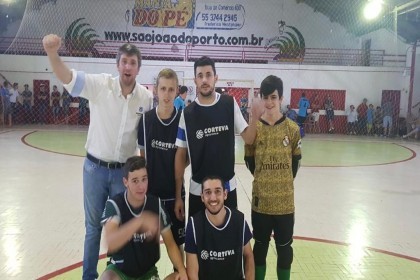 Evento "Copa Campeã ” é realizado para associados da Cotrifred