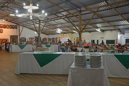 Festa de final de ano é realizada com os colaboradores e familiares