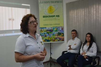 Formatura dos jovens aprendizes é realizada