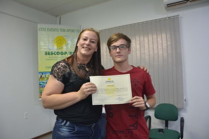 Formatura dos jovens aprendizes é realizada