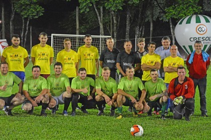 Futebol 7: Confraternizar com os associados