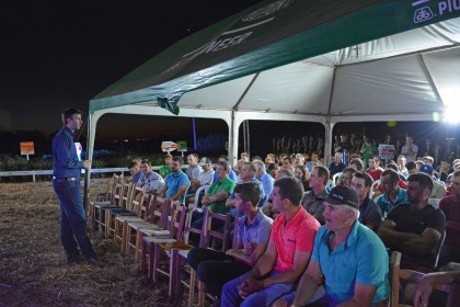 I Noite de Campo é realizada