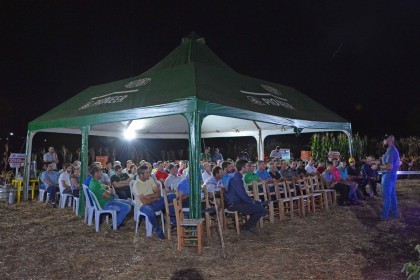 I Noite de Campo é realizada