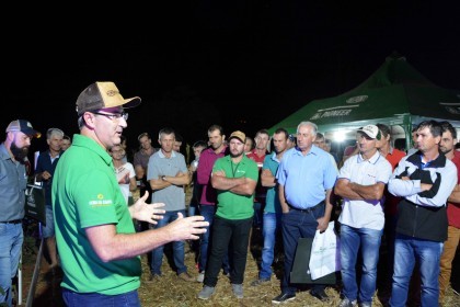 I Noite de Campo é realizada