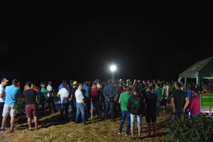 I Noite de Campo é realizada