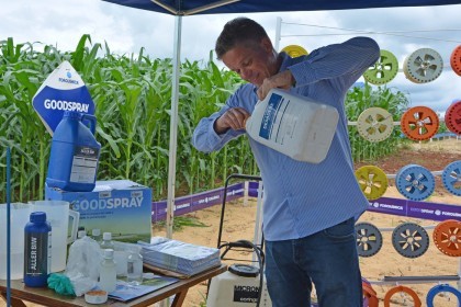 III Dia de Campo sobre milho é realizado