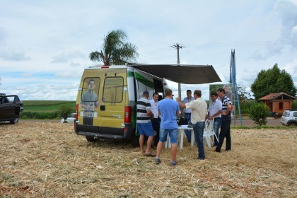 III Dia de Campo sobre milho é realizado